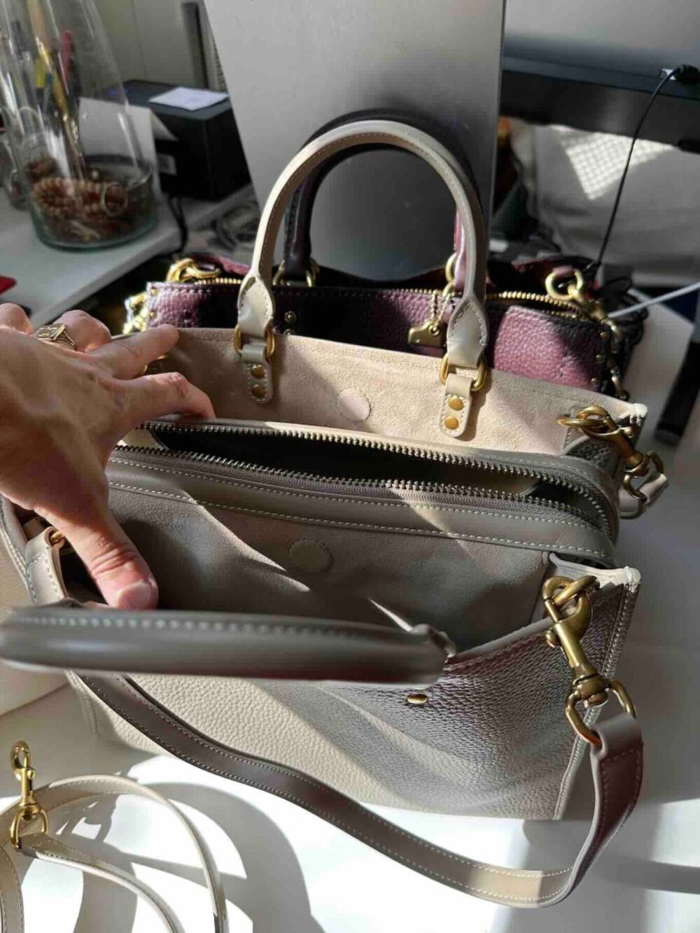 NWT QUINCE 30/31 Italian Leather Medium Convertible Satchel Taupe Ecru 3way bag - Picture 12 of 16